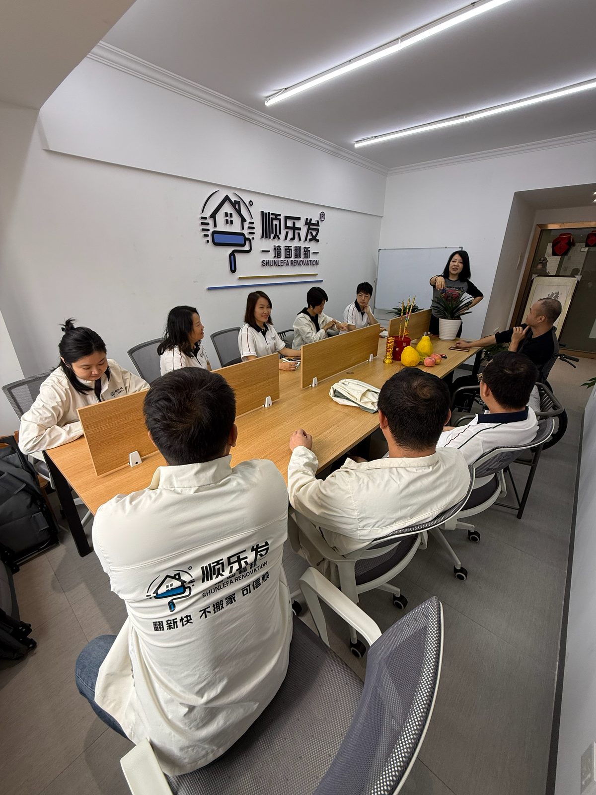 顺乐发小范围培训沟通现场