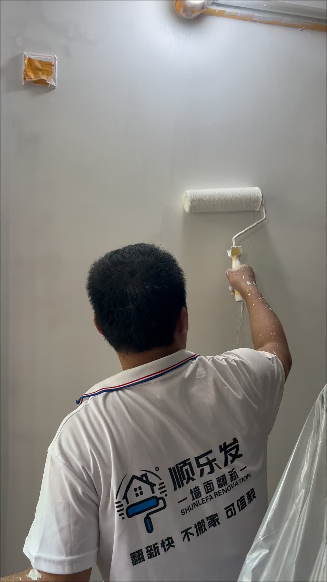 打磨刷漆施工现场 4